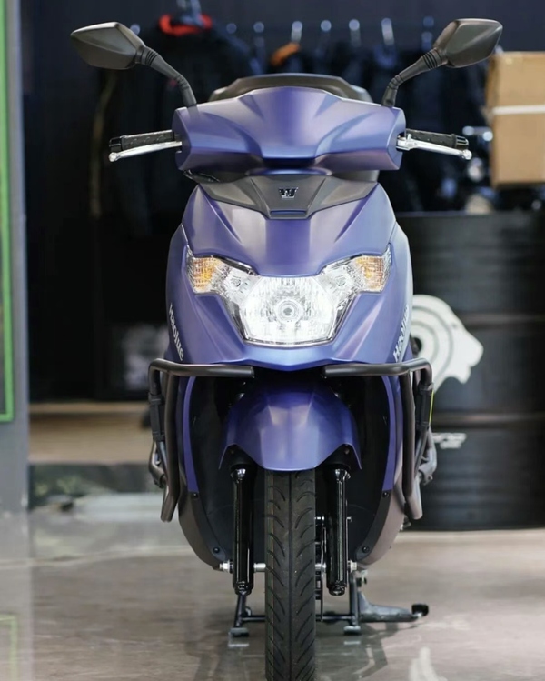 Xe ga 125cc giá chỉ 29 triệu đồng có sàn để chân rộng như Honda SH, đi 100km/2,18 lít xăng, rẻ hơn Vision - Ảnh 2.