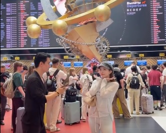 Quỳnh Nga - Việt Anh c&ocirc;ng khai t&igrave;nh cảm ngọt ng&agrave;o v&agrave; h&agrave;nh động &yacute; nghĩa của Việt Hương - Ảnh 1.