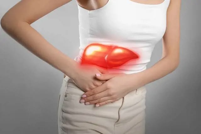 V&igrave; sao nhiều phụ nữ ph&aacute;t hiện gan nhiễm mỡ d&ugrave; kh&ocirc;ng c&oacute; triệu chứng? Chuy&ecirc;n gia chỉ ra 5 điều cần biết - Ảnh 1.