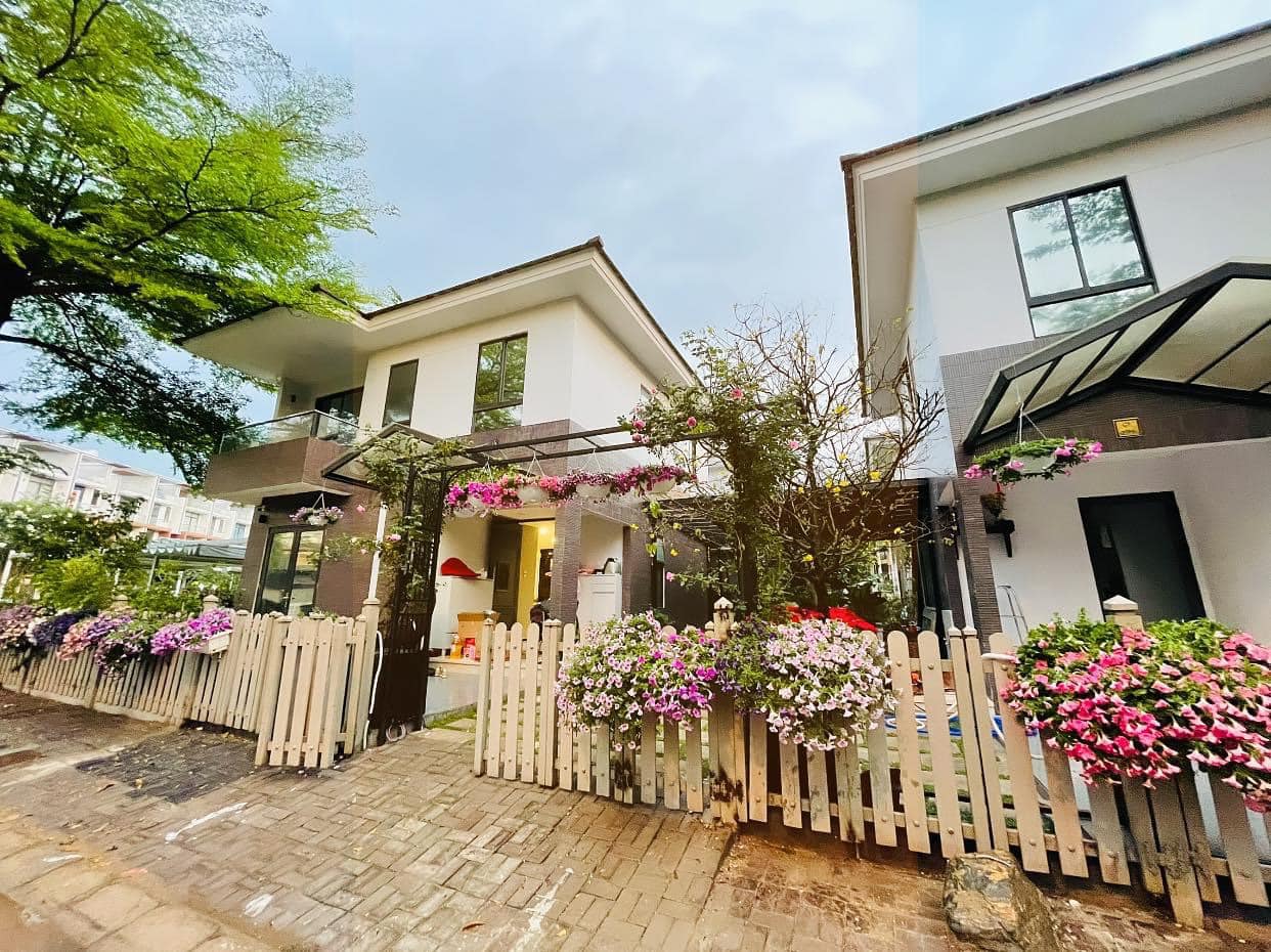Nhật Kim Anh: Cuộc sống mẹ đơn th&acirc;n v&agrave; biệt thự 20 tỷ tại TP . HCM - Ảnh 4.