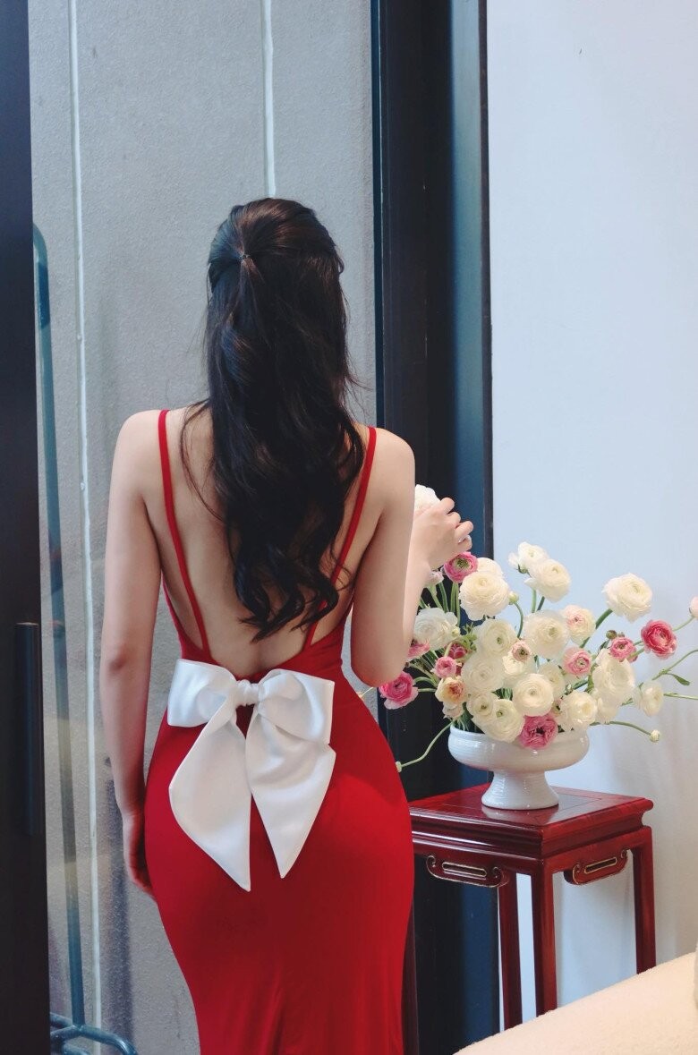 Bạn g&aacute;i tin đồn của thiếu gia Đức Phạm g&acirc;y ch&uacute; &yacute; với sở th&iacute;ch cắm hoa, gu thẩm mỹ thanh lịch được nhiều người khen ngợi - Ảnh 5.