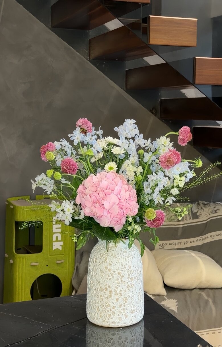 Bạn g&aacute;i tin đồn của thiếu gia Đức Phạm g&acirc;y ch&uacute; &yacute; với sở th&iacute;ch cắm hoa, gu thẩm mỹ thanh lịch được nhiều người khen ngợi - Ảnh 14.
