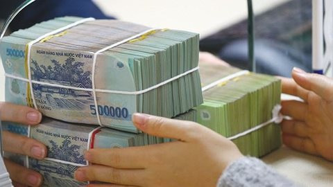 Có 1 tỷ đồng gửi tiết kiệm Vietcombank, Agribank, BIDV, VietinBank mỗi tháng nhận được bao nhiêu tiền lãi? - Ảnh 2.