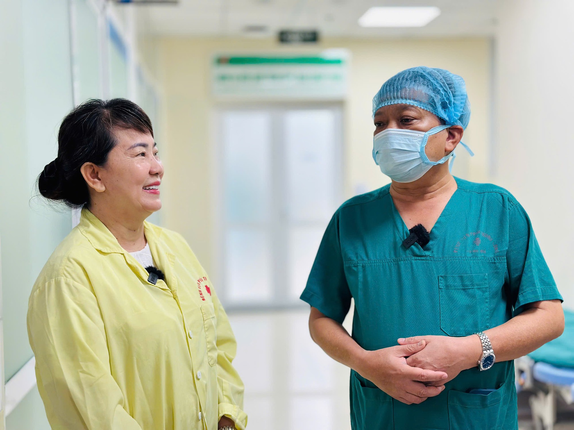 Mang b&igrave;nh oxy đi từ Nam ra Bắc, người đ&agrave;n &ocirc;ng được hồi sinh từ l&aacute; phổi của c&ocirc; g&aacute;i 22 tuổi - Ảnh 3.