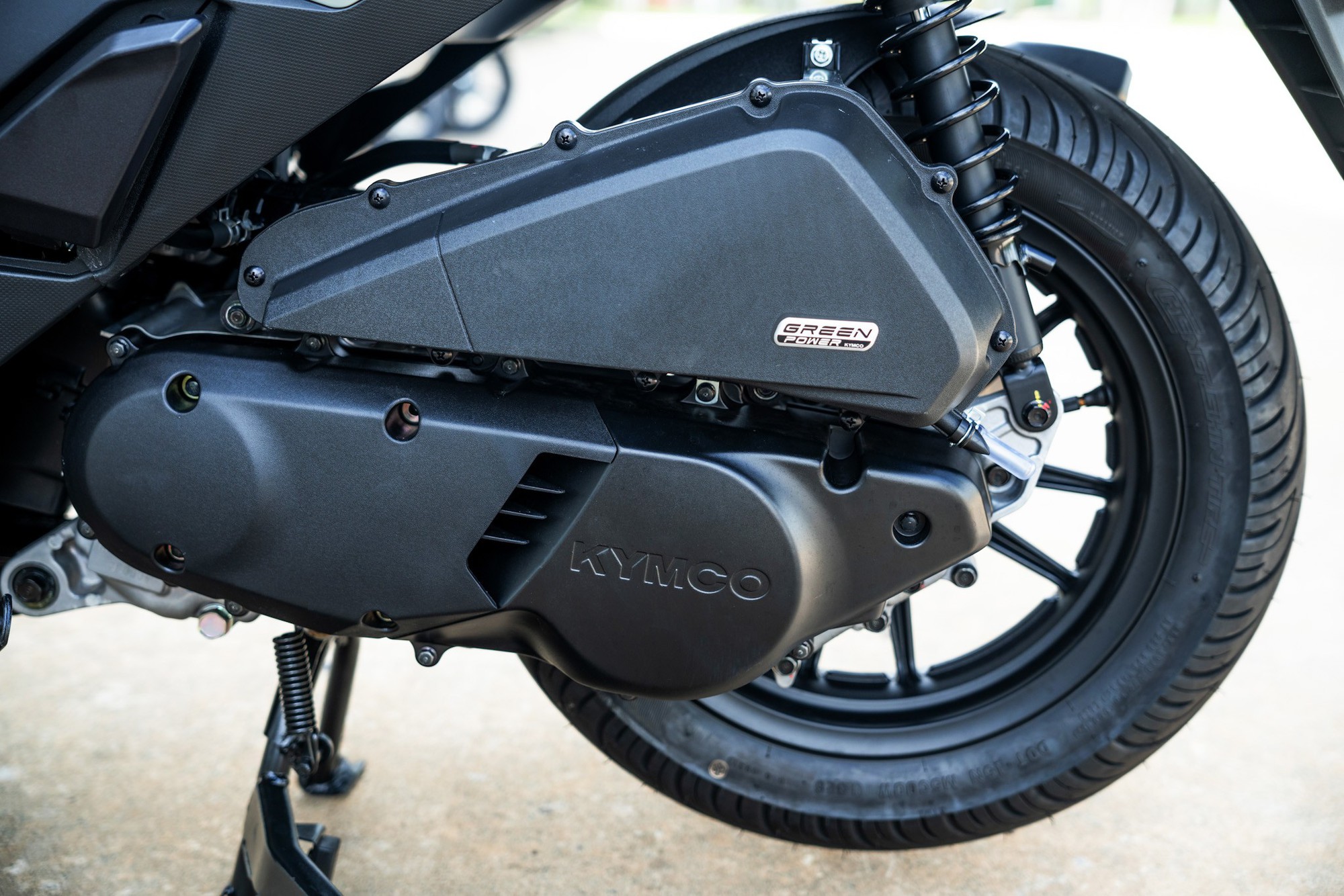 Ngang tầm SH, xe ga 150cc gi&aacute; 72 triệu đồng, c&oacute; ABS 2 k&ecirc;nh, TCS xuất hiện tr&ecirc;n thị trường Việt Nam - Ảnh 6.