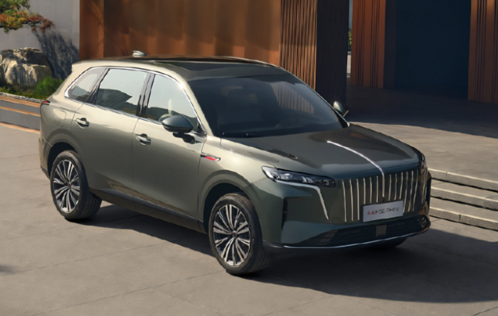 Đẳng cấp ngang Toyota Highlander, SUV hạng sang giá 709 triệu đồng chạy hybrid sở hữu không gian rộng rãi, công nghệ hiện đại - Ảnh 3.