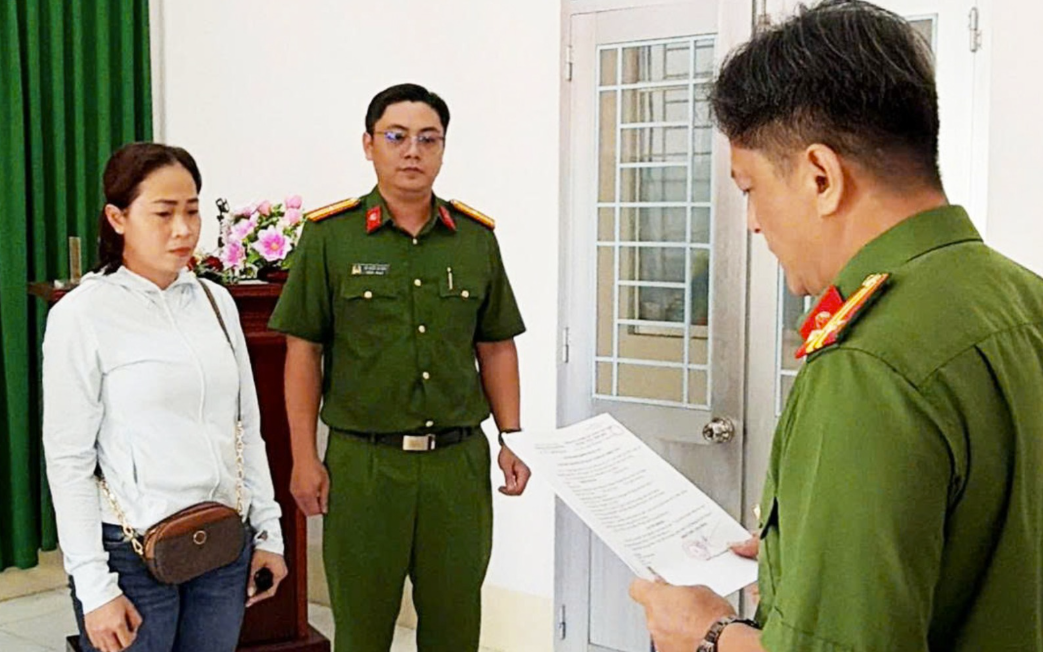 Đang được ho&atilde;n chấp h&agrave;nh &aacute;n, tiếp tục lừa đảo chiếm đoạt t&agrave;i sản - Ảnh 2.