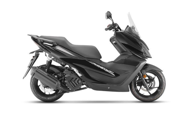 Sánh ngang SH, xe ga 169cc giá 45,8 triệu đồng sở hữu công nghệ vượt tầm, rẻ hơn Air Blade - Ảnh 6.