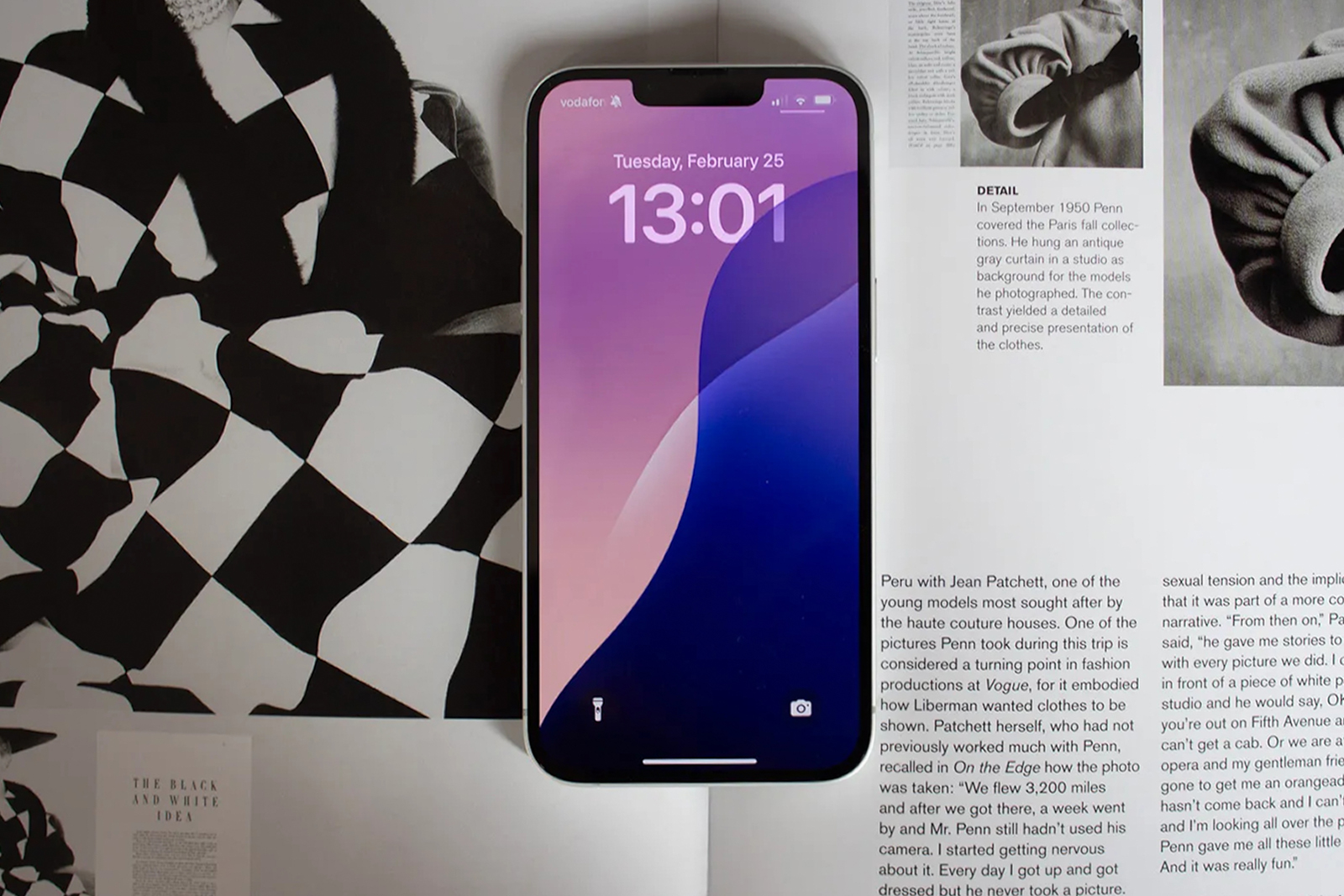 Gi&aacute; iPhone 16e giảm sốc 2026: C&oacute; n&ecirc;n mua l&uacute;c n&agrave;y kh&ocirc;ng? - Ảnh 4.