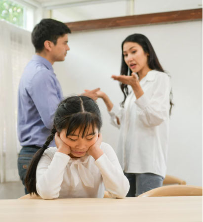 Mẹ thạc sĩ hy sinh cả sự nghiệp vì con, kết cục đau lòng khiến ai cũng phải nghĩ lại về cách dạy con - Ảnh 1.
