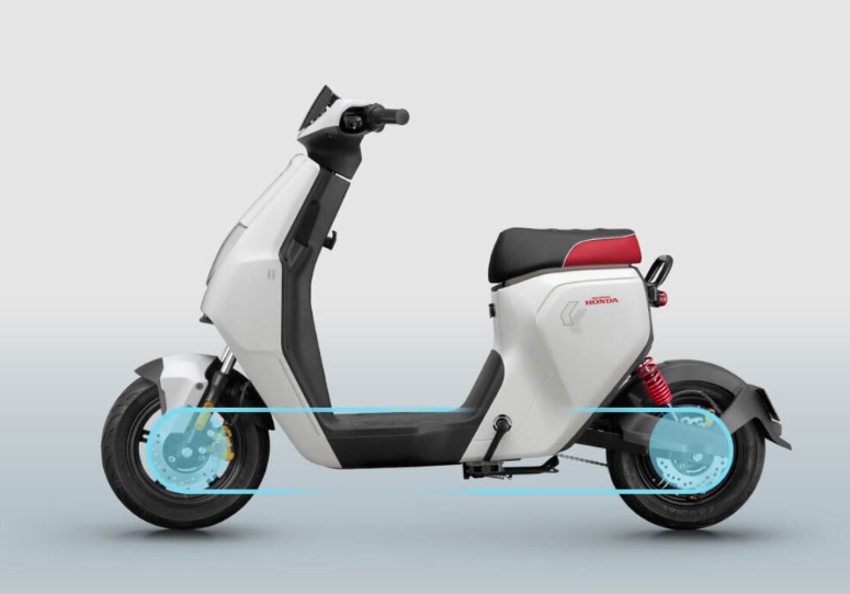 L&aacute;i thử xe m&aacute;y điện Honda gi&aacute; 25 triệu đồng nhập về Việt Nam thiết kế nhỏ gọn, đi xa 100km/lần sạc, kh&ocirc;ng cần bằng l&aacute;i - Ảnh 4.