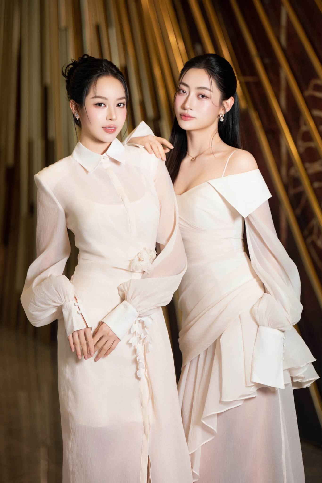 Thanh thủy v&agrave; Lương th&ugrave;y Linh ' đọ sắc ' với nhan sắc cuốn h&uacute;t tại H&agrave; Nội 2026 - Ảnh 3.