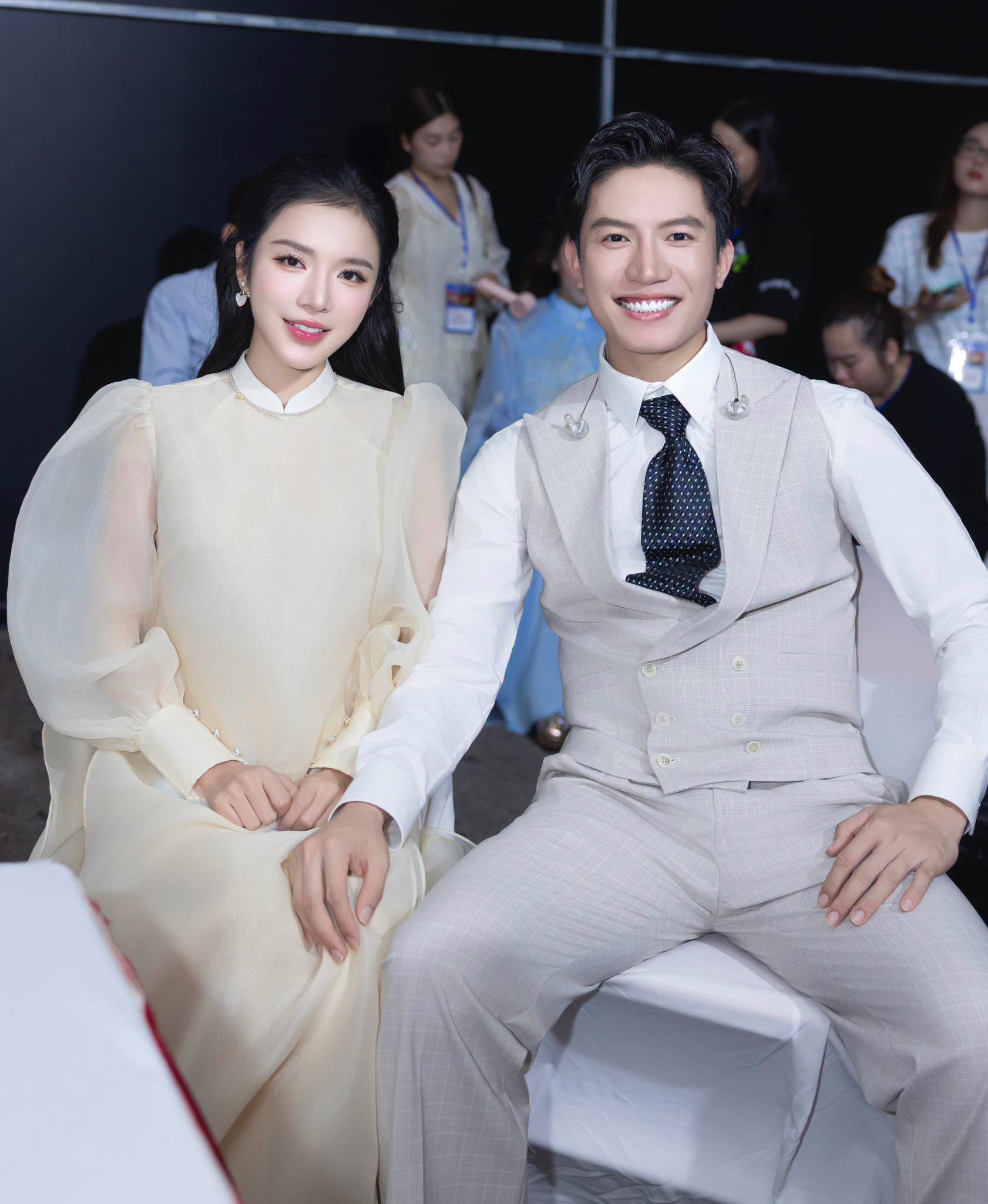 Hồ Ngọc Hà - Kim Lý tận hưởng kỳ nghỉ hè lãng mạn tại Ý cùng Gia đình - Ảnh 5.