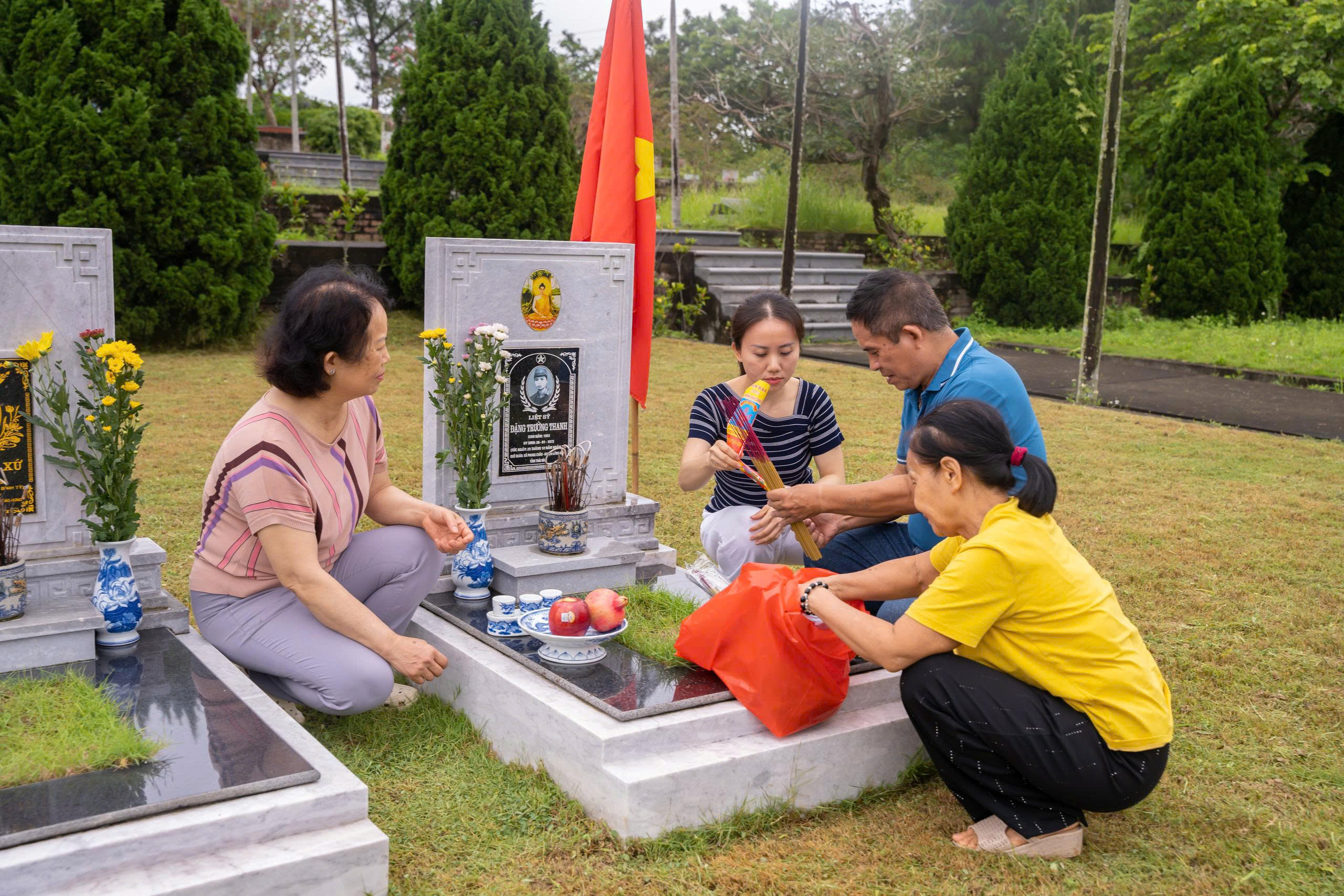 Chiến dịch 500 ngày đêm liệt sĩ: Mong chờ người anh về bên gia đình ở Hà Nội - Ảnh 6.