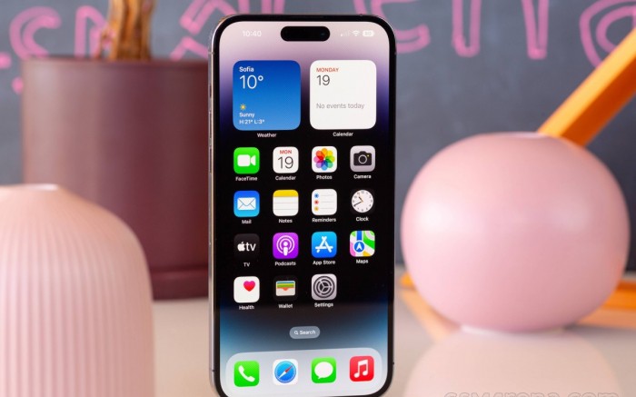 IPhone đ&aacute;ng mua dưới 15 triệu đồng cho năm 2026: Chọn iPhone 13 , 14 hay 16 e? - Ảnh 1.