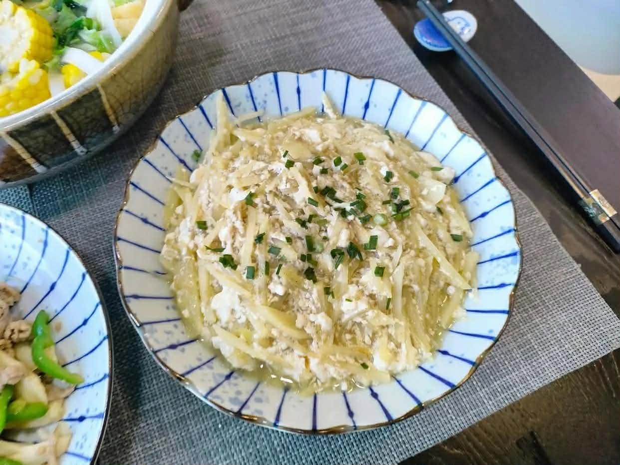 Bữa tối gồm 3 m&oacute;n ngon miệng m&agrave; nấu nhanh, con trai t&ocirc;i cứ khen m&atilde;i kh&ocirc;ng th&ocirc;i!  - Ảnh 2.