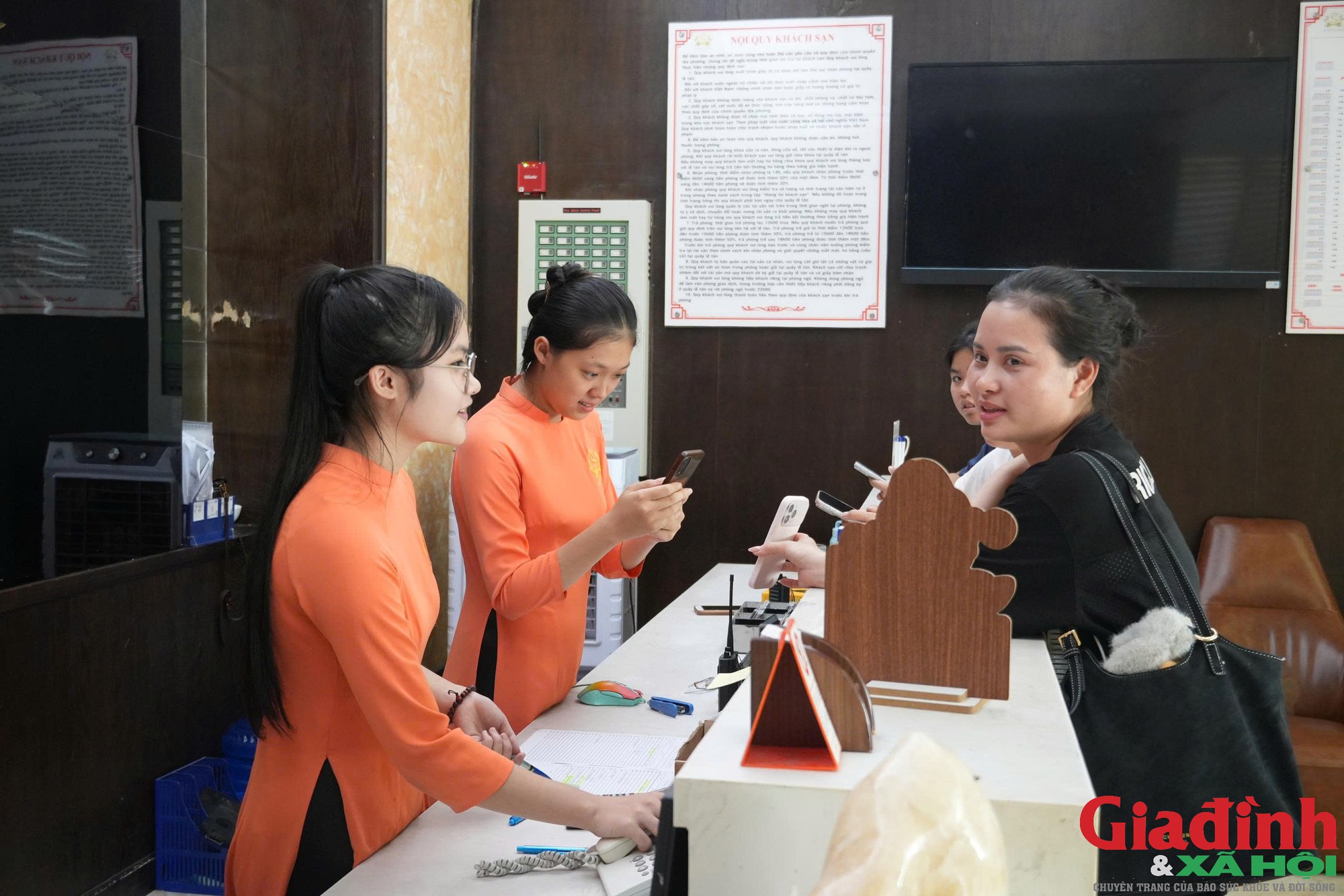 Đặt ph&ograve;ng kh&aacute;ch sạn gi&aacute; rẻ, nhiều du kh&aacute;ch sập bẫy fanpage giả - Ảnh 2.