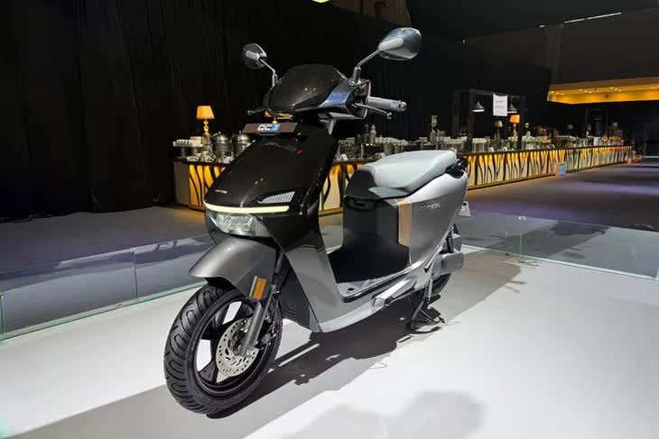 Xuất hiện xe máy điện Honda đi 145km/sạc, cốp rộng hơn SH, giá chỉ 27 triệu đồng? - Ảnh 1.