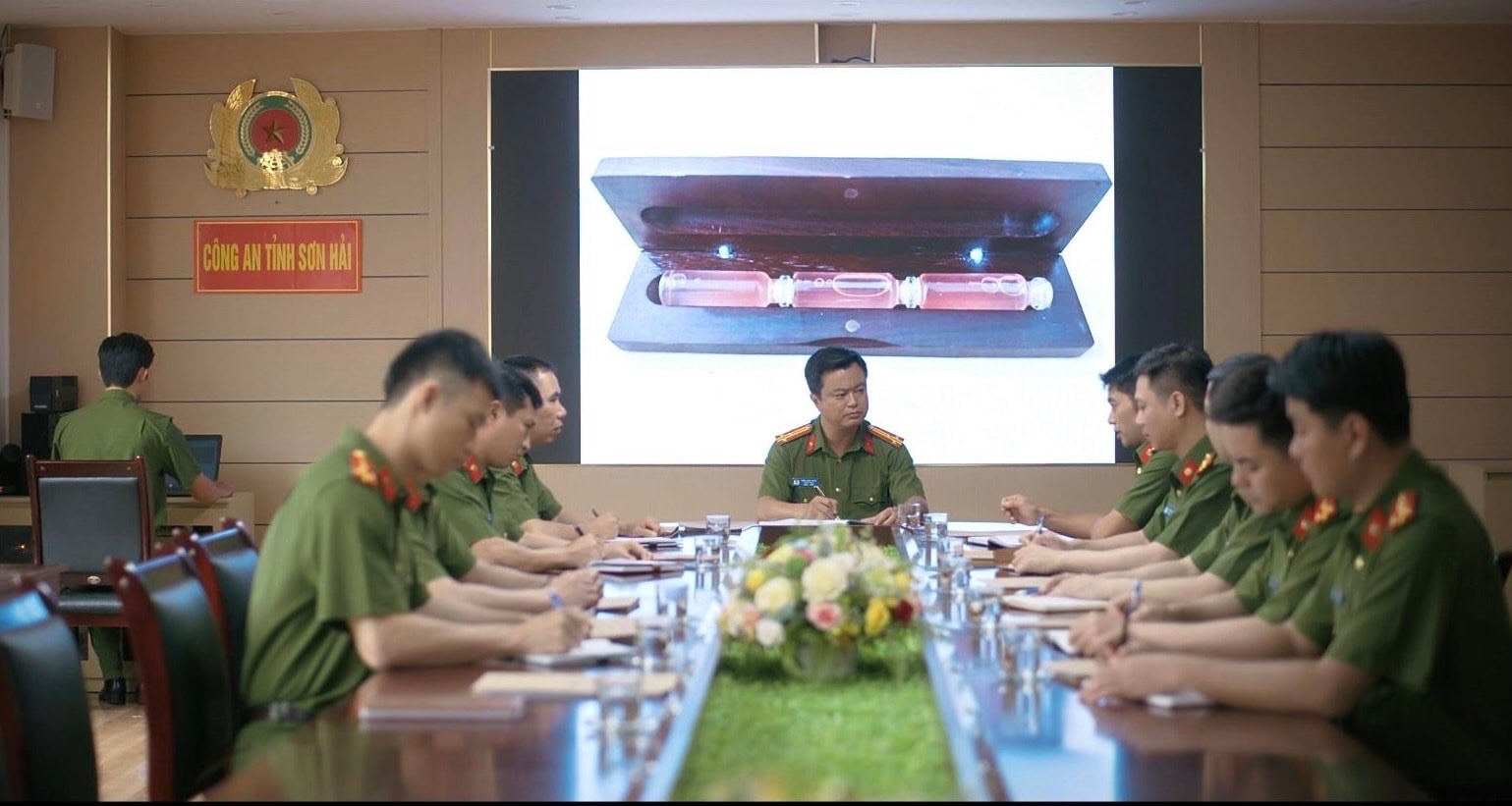 'Lửa trắng' - Ảnh 4.