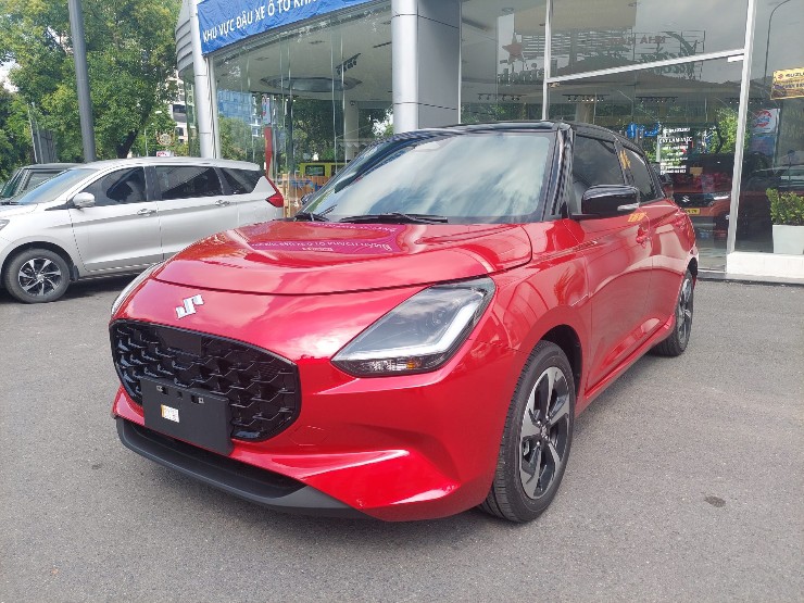 Xe hybrid tiết kiệm nhi&ecirc;n liệu gi&aacute; từ 569 triệu đồng tại Việt Nam năm 2026 - Ảnh 4.