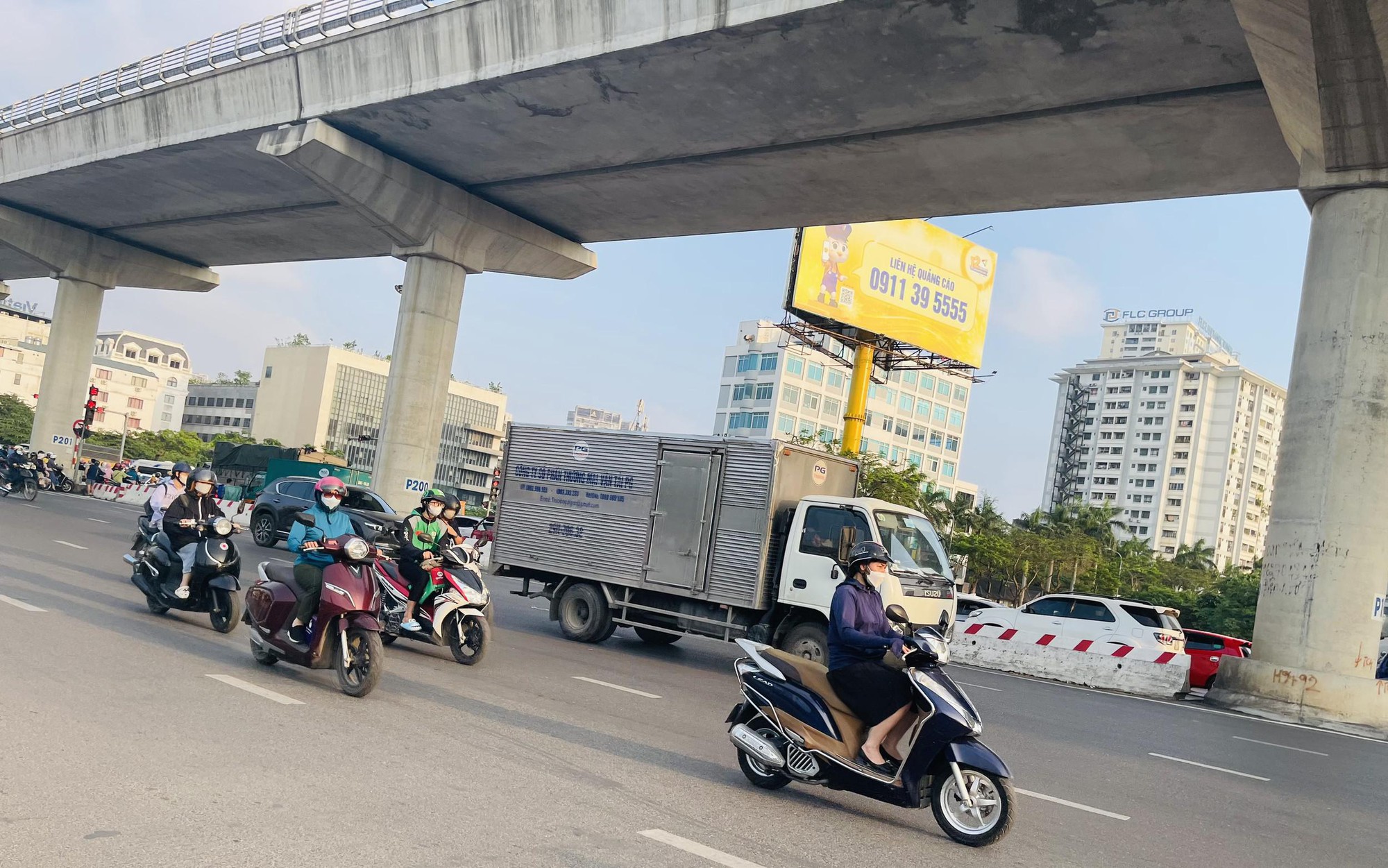 Thời tiết h&ocirc;m nay 1/8: Bắc Bộ v&agrave; H&agrave; Nội c&oacute; mưa r&agrave;o, d&ocirc;ng rải r&aacute;c - Ảnh 2.