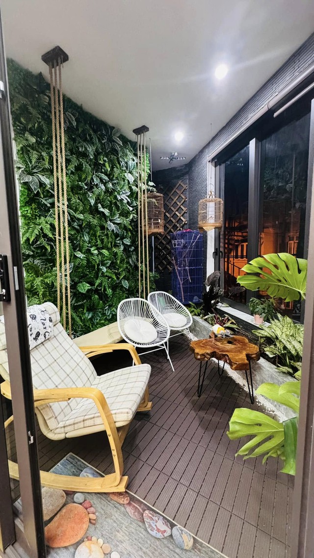 Hồng Đăng v&agrave; cuộc sống vi&ecirc;n m&atilde;n b&ecirc;n gia đ&igrave;nh trong biệt thự 3 mặt tiền đắt đỏ - Ảnh 9.