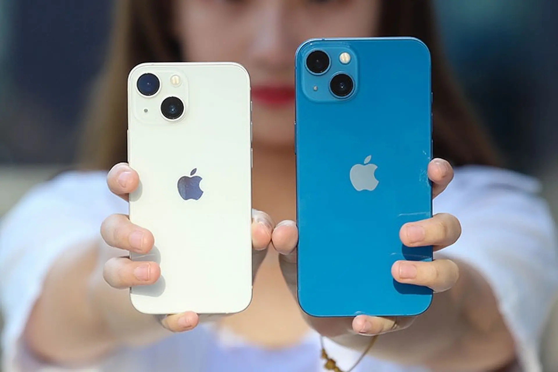 IPhone đ&aacute;ng mua dưới 15 triệu đồng cho năm 2026: Chọn iPhone 13 , 14 hay 16 e? - Ảnh 2.