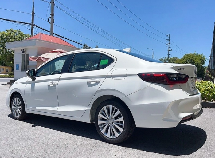 Vì sao giá lăn bánh Honda City giảm sốc, sedan hạng B rẻ hơn cả Kia Morning, Hyundai Grand i10? - Ảnh 3.