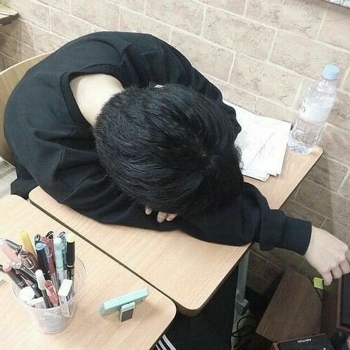 Mẹ thưởng n&oacute;ng 38 triệu v&igrave; thi đại học điểm cao, 3 ng&agrave;y sau nam sinh lộ b&iacute; mật khiến gia đ&igrave;nh sụp đổ - Ảnh 1.