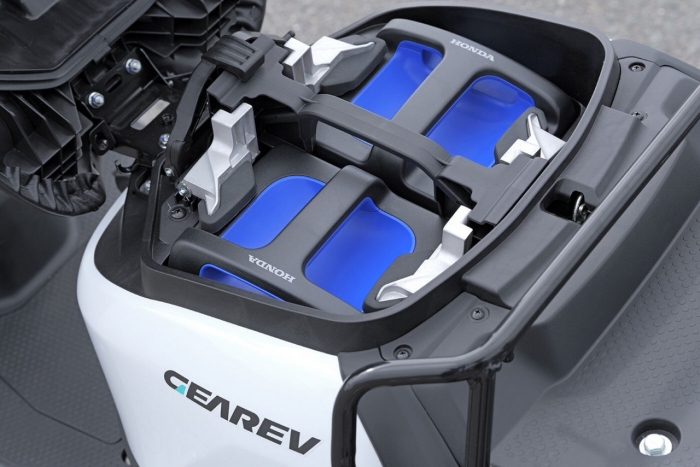Giá Xe máy điện 2026: Khám phá mẫu xe Yamaha GEAR EV ấn tượng chỉ 47 triệu đồng - Ảnh 6.