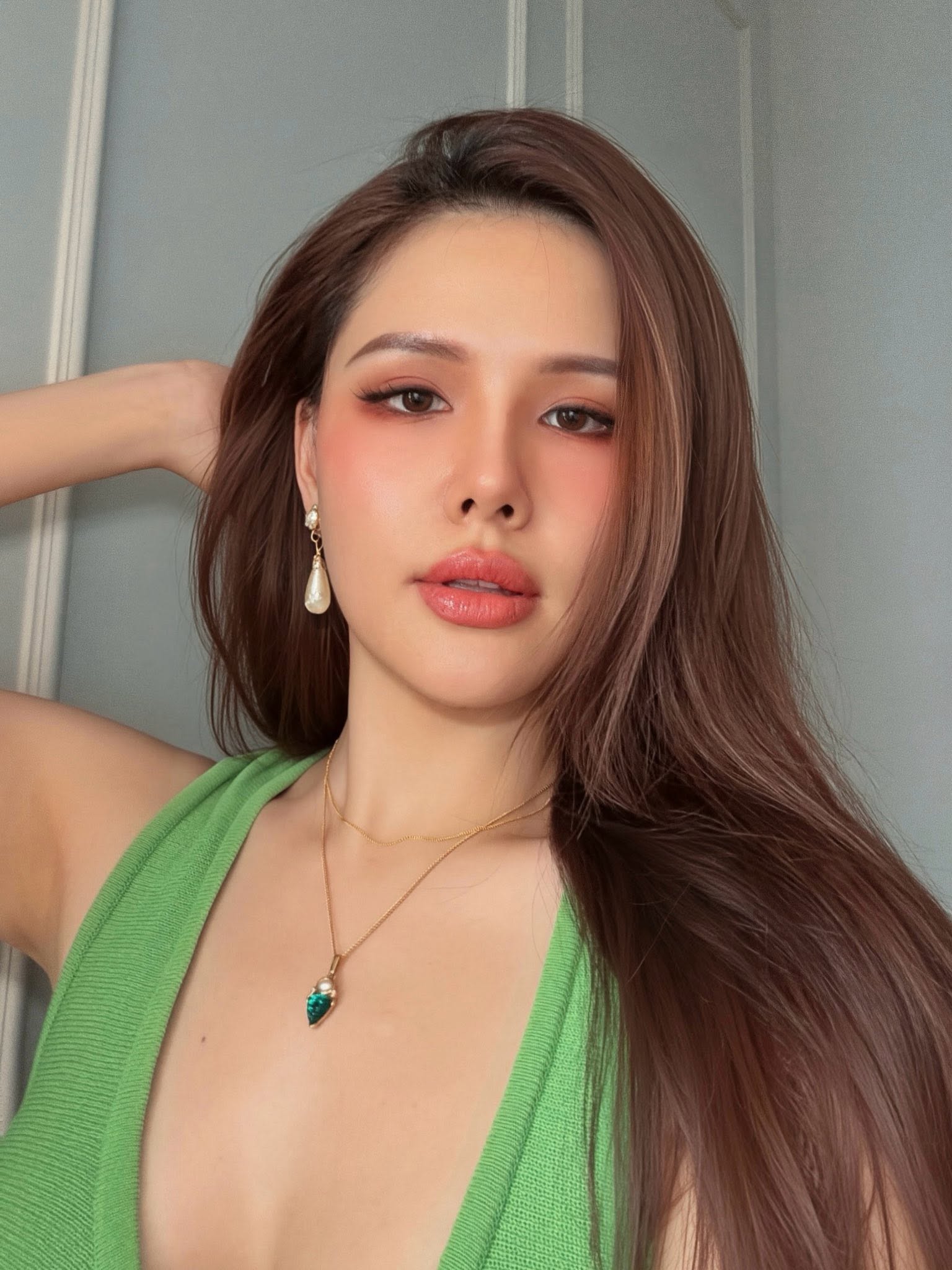 'B&agrave; mẹ 2 con' Phanh Lee diện đồ xẻ s&acirc;u sau khi siết mỡ th&agrave;nh c&ocirc;ng - Ảnh 6.