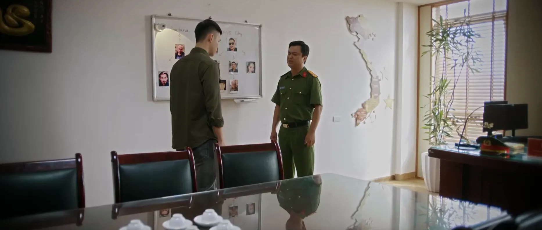 B&agrave; tr&ugrave;m mới của băng đảng H&ograve;a C&ocirc;ng tho&aacute;t chết khi bị &aacute;m s&aacute;t - Ảnh 4.