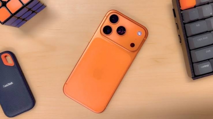 Gi&aacute; iPhone 17 giảm tới 9 triệu đồng, rẻ chưa từng thấy trước khi iPhone 18 xuất hiện - Ảnh 4.