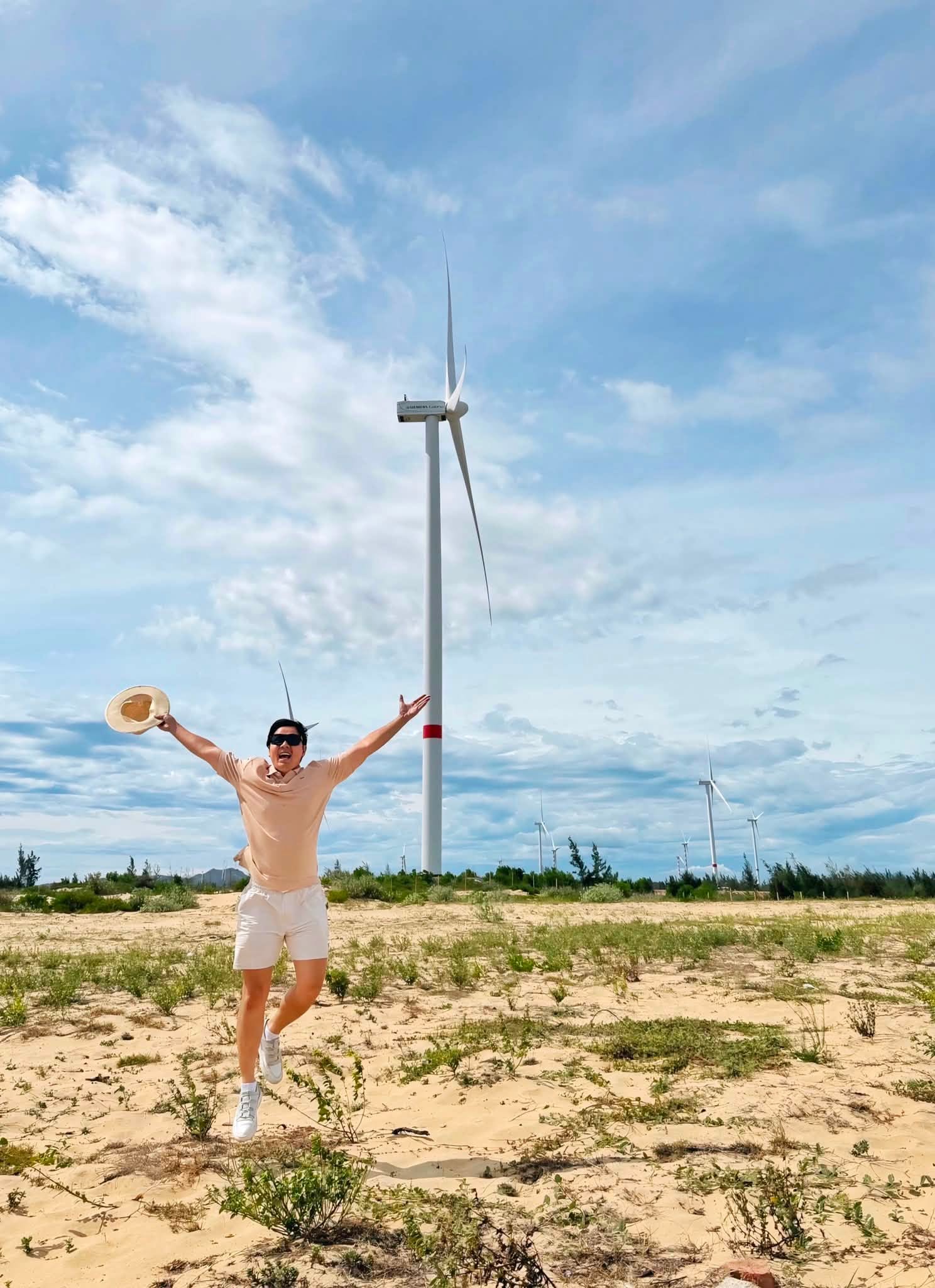 Tin sao 11/8: Hoa hậu Minh Phương phim 'Chạy án' nhan sắc trẻ trung, Cường Đô La nịnh khéo Đàm Thu Trang - Ảnh 7.