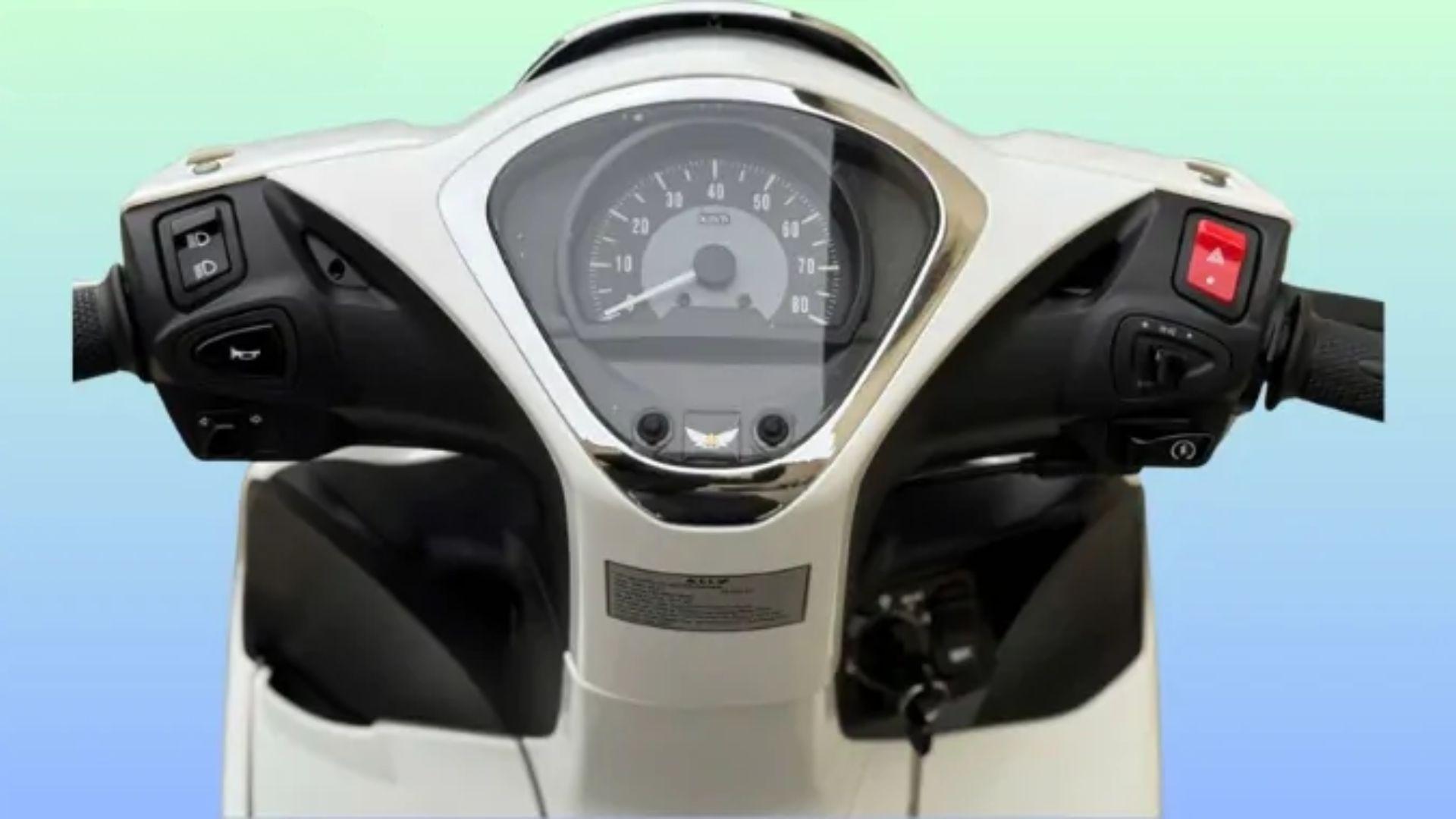 Xe ga 50cc gi&aacute; 26,5 triệu đồng d&aacute;ng đẹp, tiết kiệm chỉ 1,4 l&iacute;t/100km - Ảnh 5.