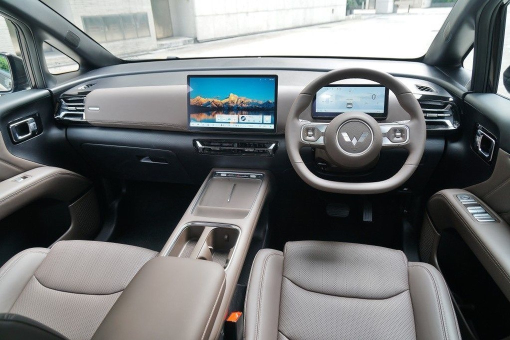 Kích thước ngang Hyundai Custin, MPV điện 7 chỗ giá 750 triệu đồng tại Việt Nam chạy tới 500km/lần sạc - Ảnh 3.