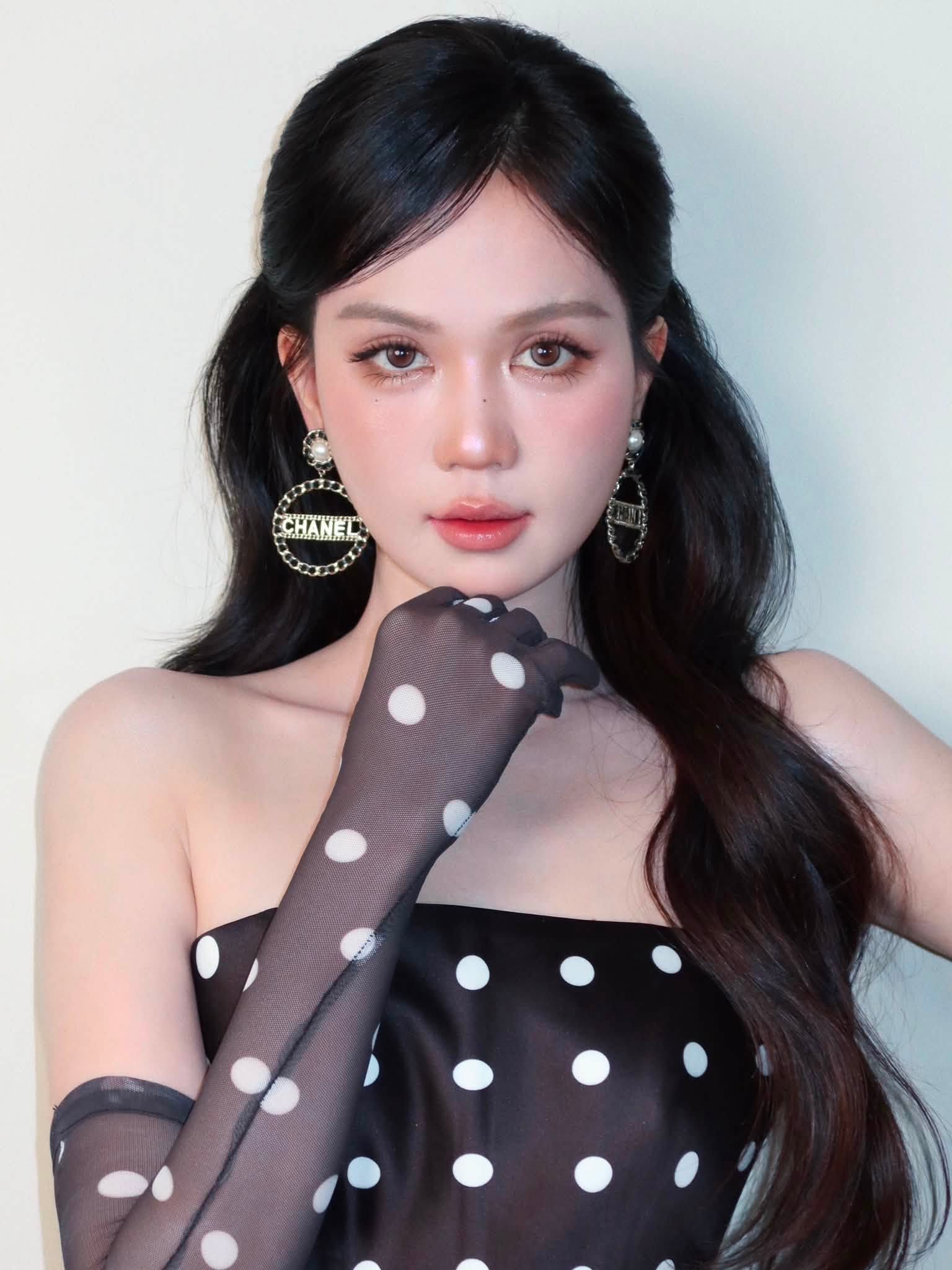 Tin sao 13/8: Rapper Ph&aacute;o diện v&aacute;y c&ocirc; d&acirc;u,  - Ảnh 8.