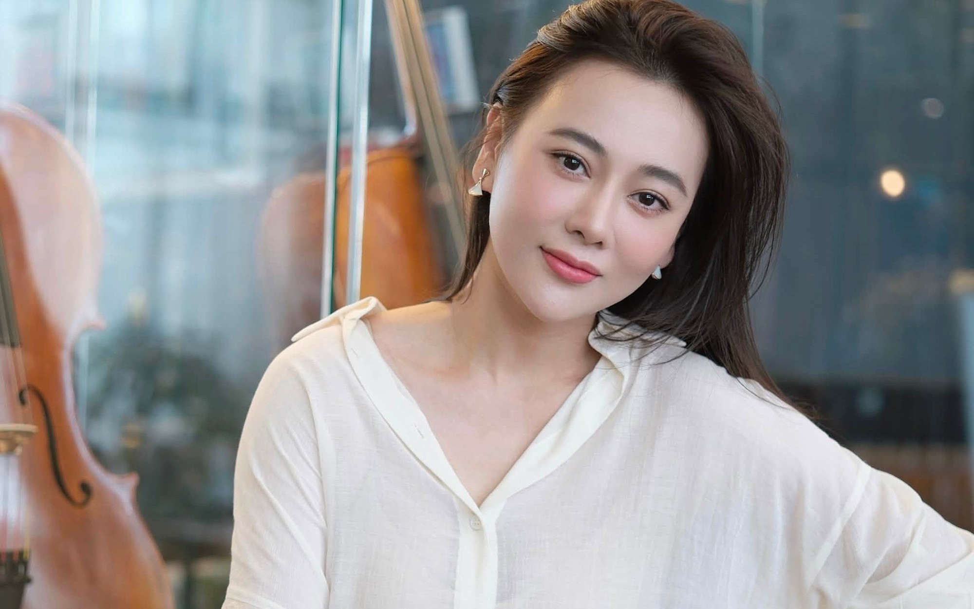 Cặp song sinh nh&agrave; Phương Oanh c&oacute; t&iacute;nh c&aacute;ch tr&aacute;i ngược - Ảnh 1.