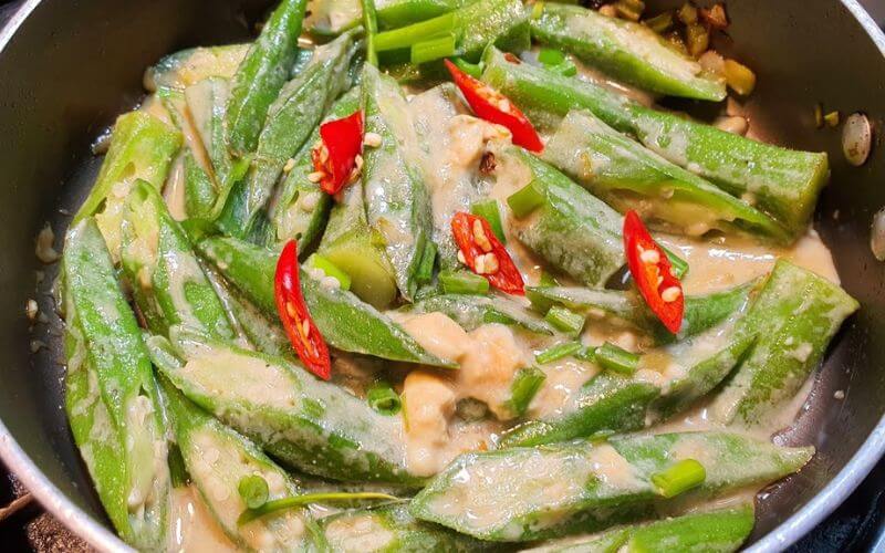 Đậu bắp - Lọai quả nhỏ m&agrave; c&oacute; v&otilde; gi&uacute;p kiểm so&aacute;t đường trong m&aacute;u hiệu quả - Ảnh 2.