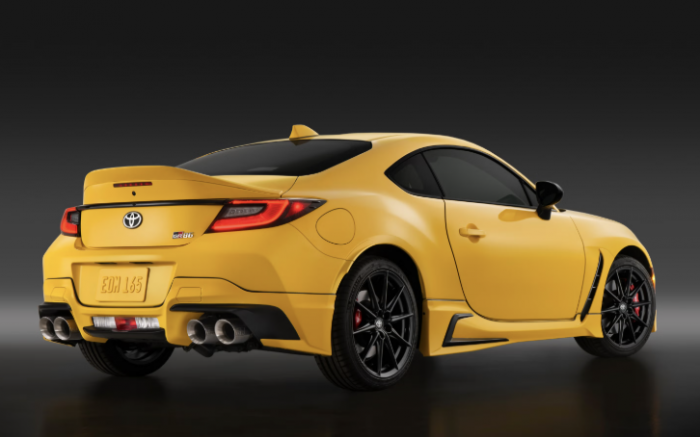 Ngang cấp Subaru BRZ, &ocirc; t&ocirc; Toyota gi&aacute; 488 triệu đồng thiết kế thể thao, trang bị đẳng cấp - Ảnh 5.