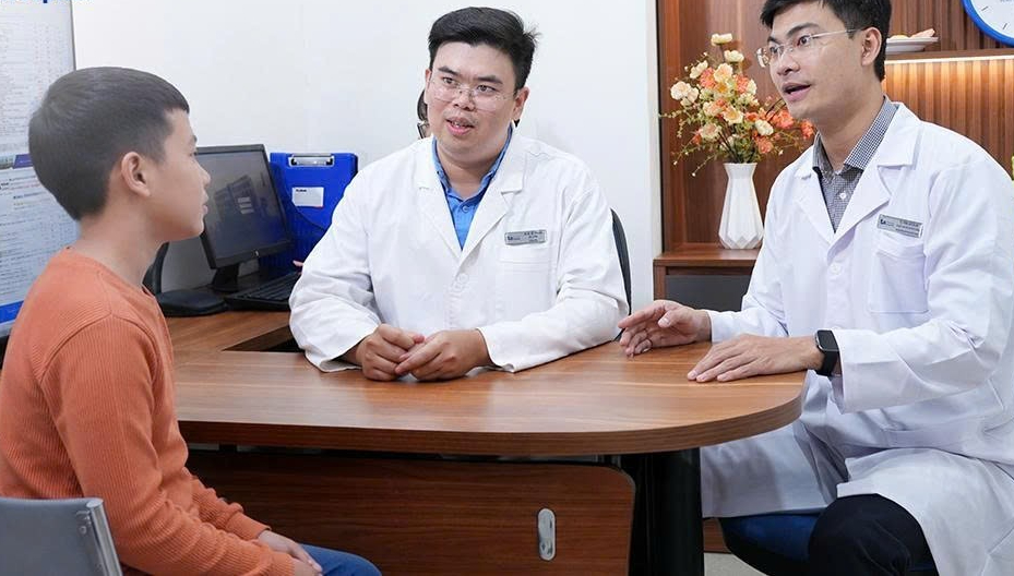Chế độ ăn uống ảnh hưởng đến chiều cao của trẻ: Lời khuyên từ chuyên gia dinh dưỡng 2026 - Ảnh 1.