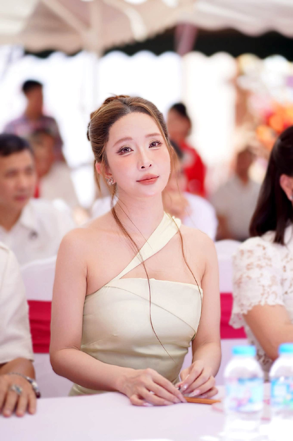 'C&aacute; sấu ch&uacute;a' Quỳnh Nga ở tuổi 38 - Ảnh 2.