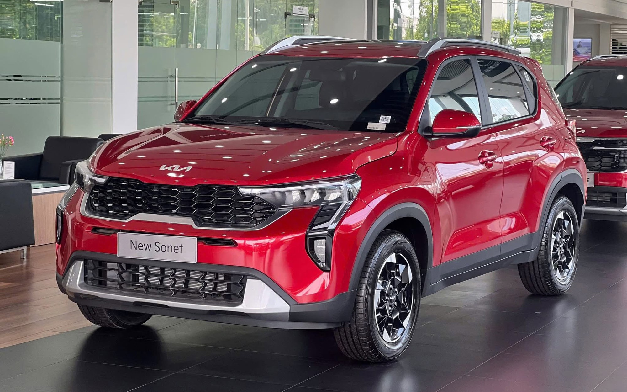 Gi&aacute; lăn b&aacute;nh Kia Sonet giảm kỷ lục , chỉ ngang Kia Morning v&agrave; Hyundai Grand i10 - Ảnh 3.