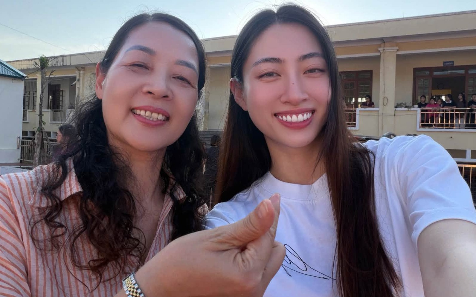 Lương Th&ugrave;y Linh giản dị ở Đ&agrave; Lạt - Ảnh 1.