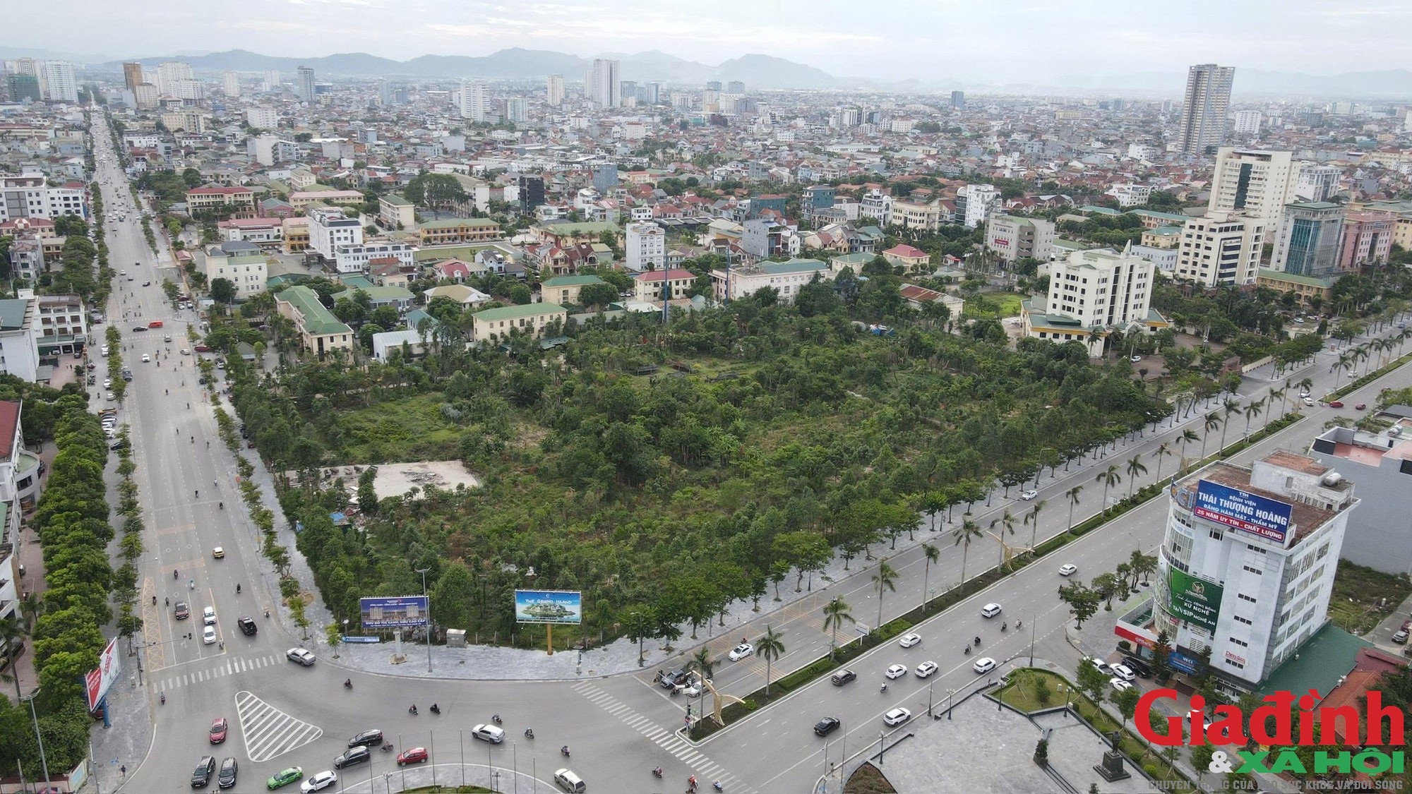 Đất vàng từng quy hoạch Trung tâm hành chính Nghệ An được đấu giá 829 tỉ đồng - Ảnh 1.