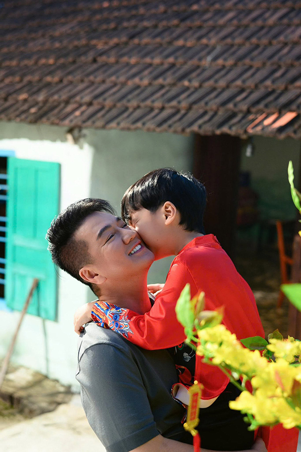 Con trai 7 tuổi của Đ&agrave;m Vĩnh Hưng - Ảnh 6.