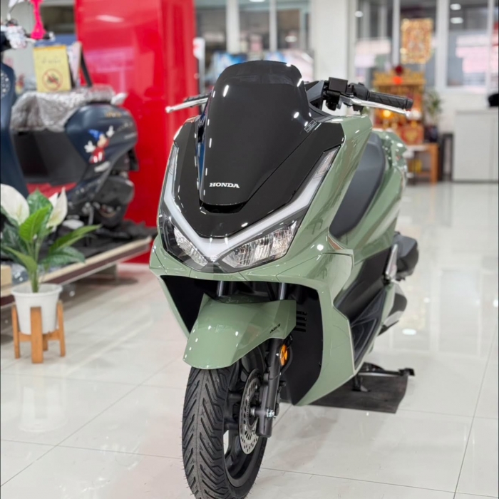 Đẹp hơn SH Mode, xe ga 160cc của Honda gi&aacute; 76 triệu đồng trang bị s&aacute;nh ngang SH - Ảnh 4.