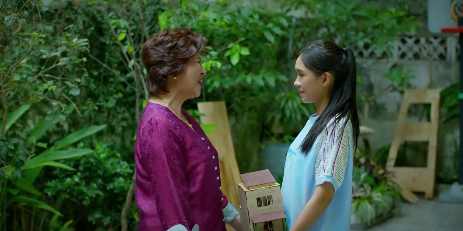 M&ugrave;a h&egrave; năm ấy - Tập 5: Su&yacute;t c&oacute; nụ h&ocirc;n đầu, Kh&aacute;nh lại trao cơ hội cho đối thủ- Ảnh 2.