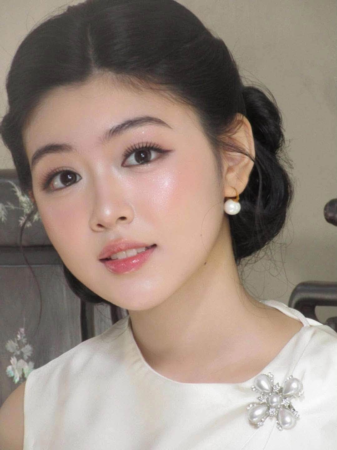 Lọ Lem nh&agrave; MC Quyền Linh khiến bao người xao xuyến - Ảnh 4.