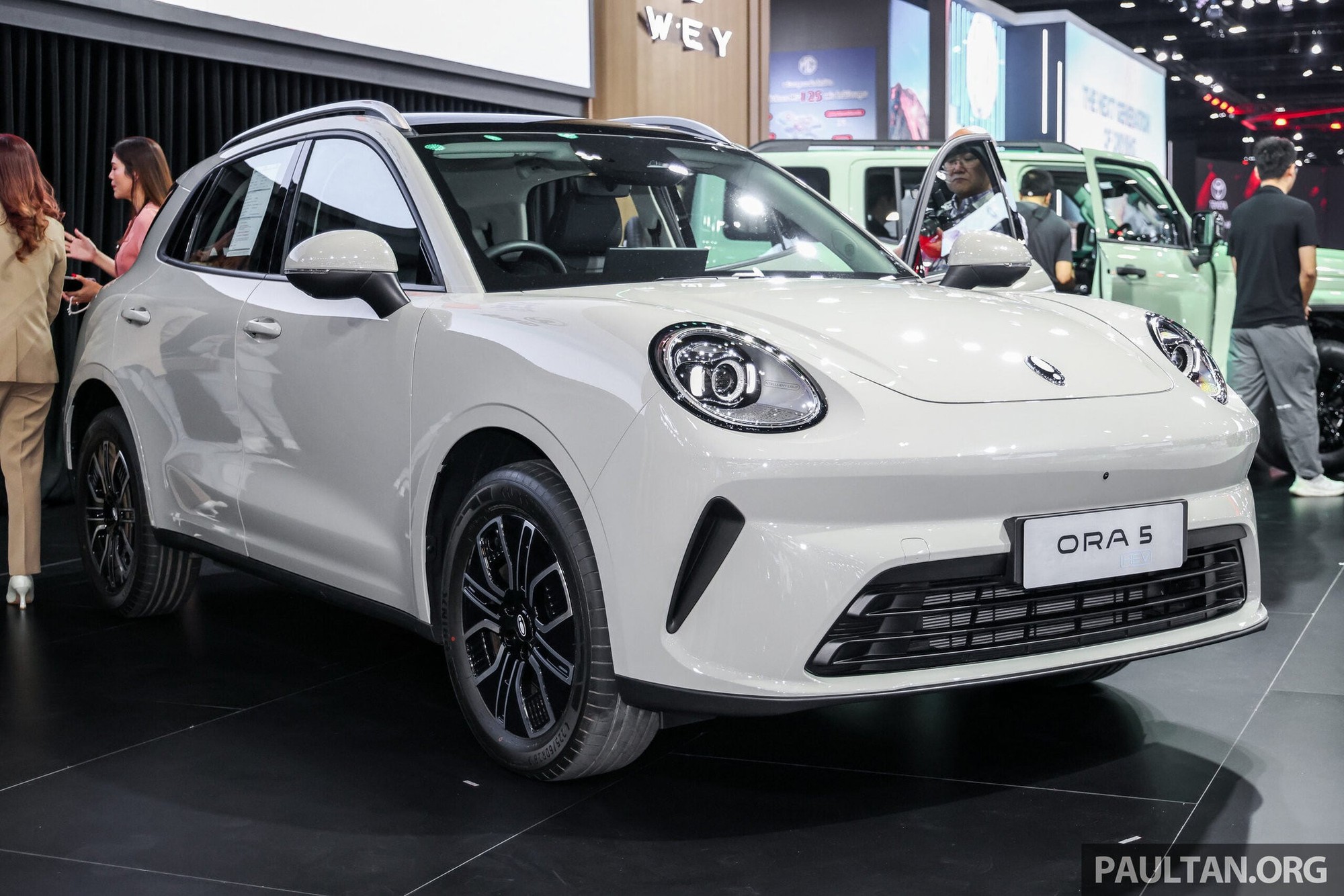 Ngang cỡ Honda CR-V, SUV gi&aacute; 700 triệu đồng động cơ hybrid, mạnh 223 m&atilde; lực, trang bị ngập c&ocirc;ng nghệ sắp về Việt Nam - Ảnh 3.